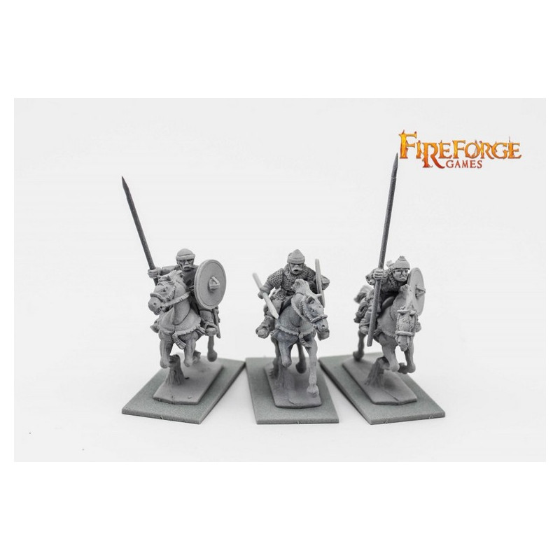 Russian Chernyeklobuki Lancers (3 mounted resin figures)